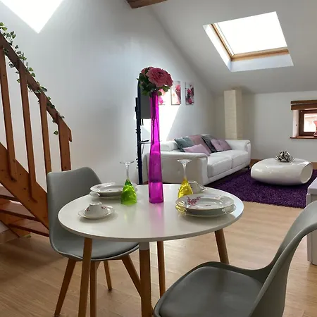 Suite Romantique DRØM avec Spa Privatif et Climatisation *